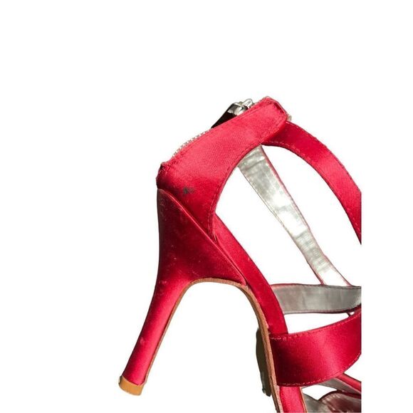 David's Bridal GIA Red Strappy Heels Sandals Size 7 - Picture 5 of 6